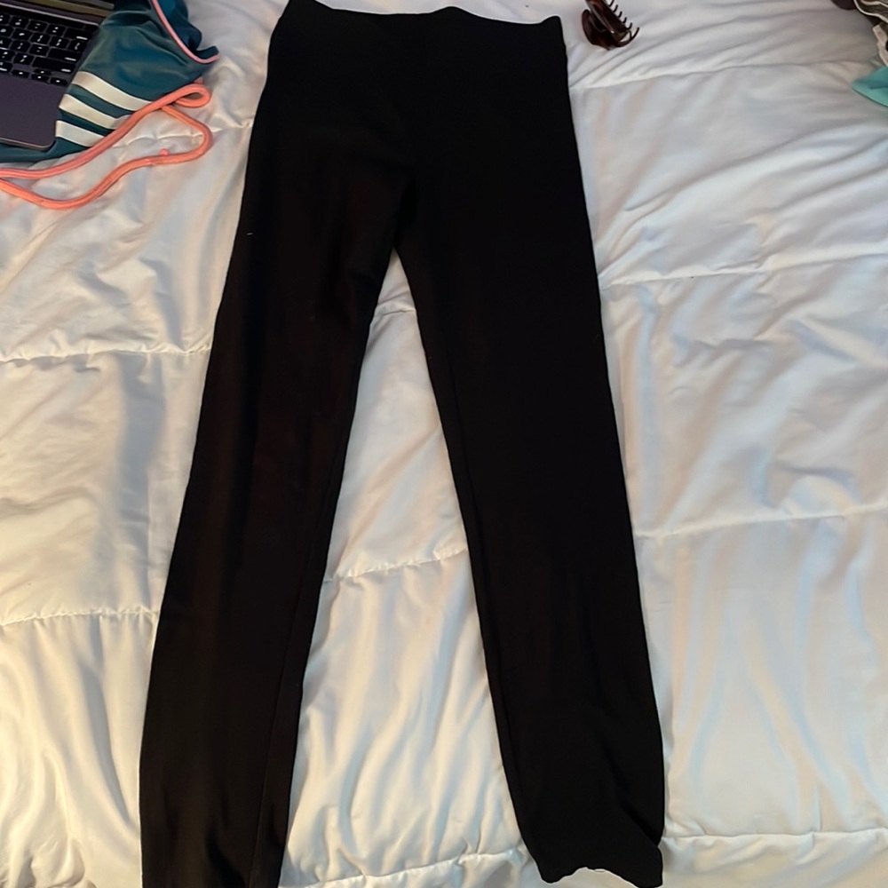 black leggings